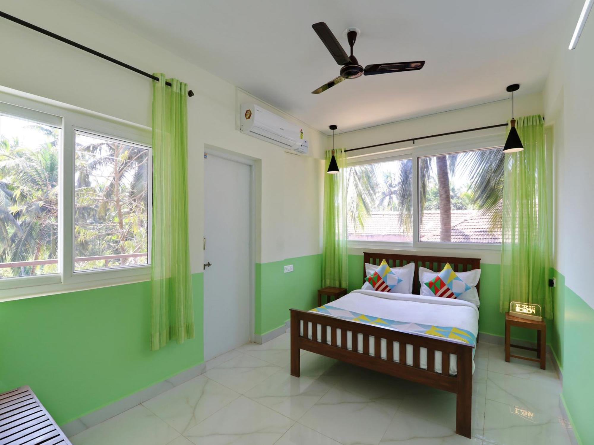 Luxury 2Bhk Apartment Near Calangute Baga Beach With Pool Eksteriør bilde