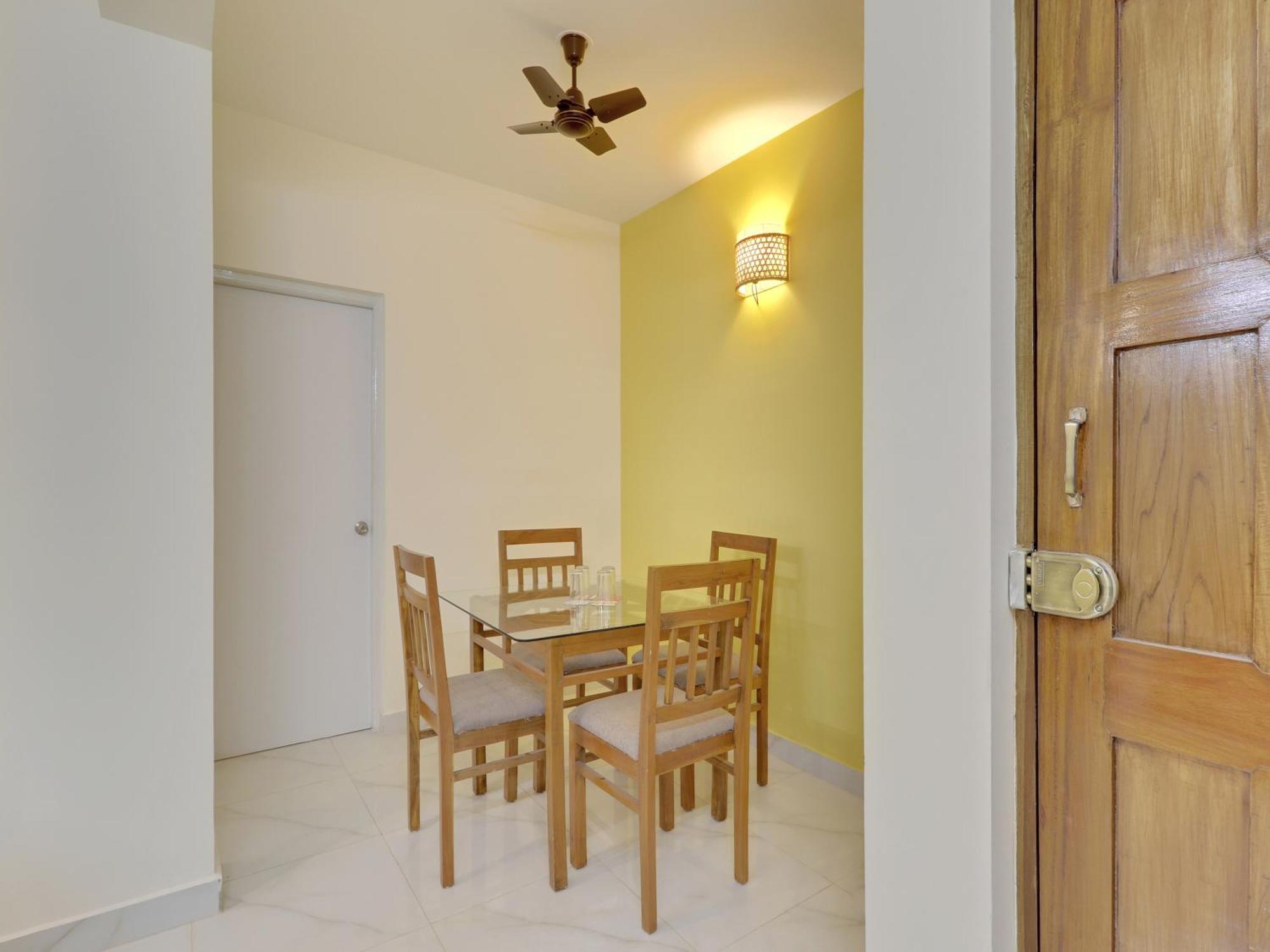 Luxury 2Bhk Apartment Near Calangute Baga Beach With Pool Eksteriør bilde